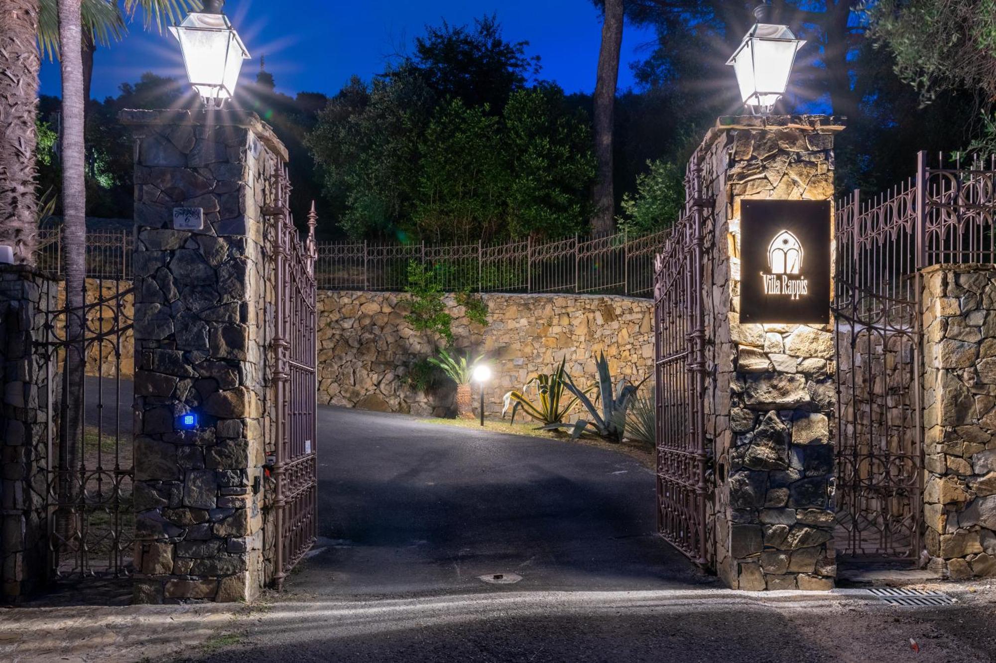 Villa Rappis Imperia Bagian luar foto